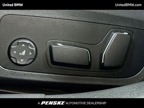 Used 2025 BMW M440i image 4