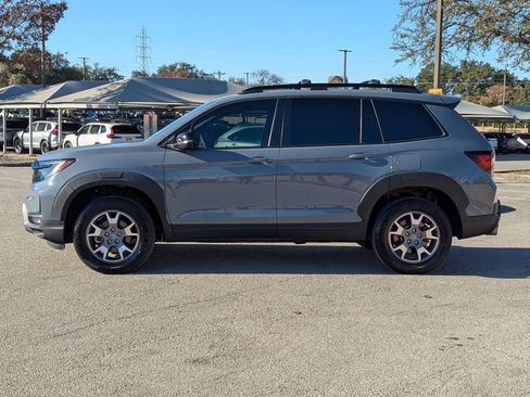 Used 2022 Honda Passport TrailSport image 7