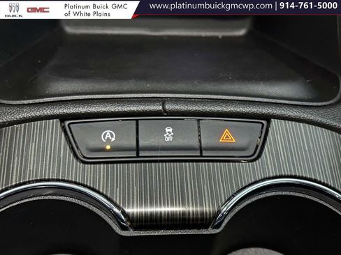 Used 2023 GMC Acadia SLT w/ Elevation Edition image 36