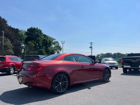 Used 2014 INFINITI Q60 Convertible w/ Premium Package RWD image 4