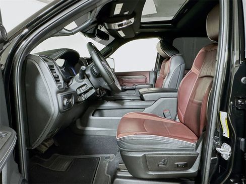 Used 2025 RAM 2500 Limited image 20