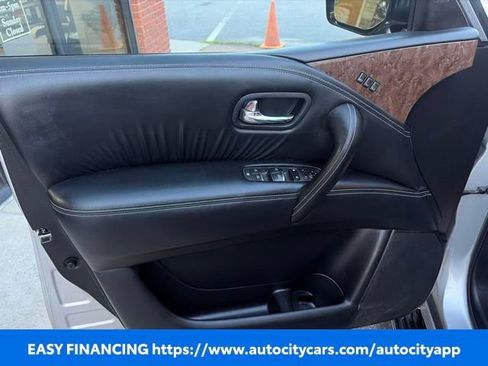 Used 2017 INFINITI QX80 4WD w/ Driver Assistance Package image 6
