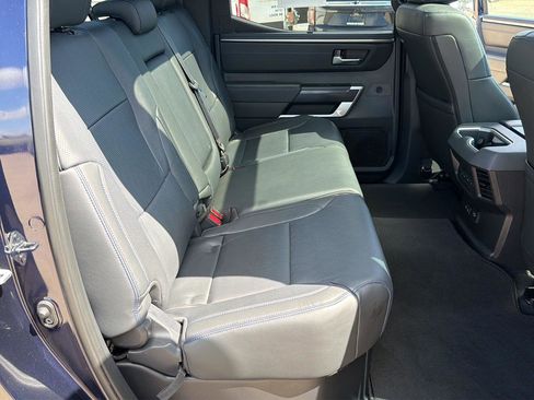 Used 2025 Toyota Tundra Platinum AWD/4WD image 17