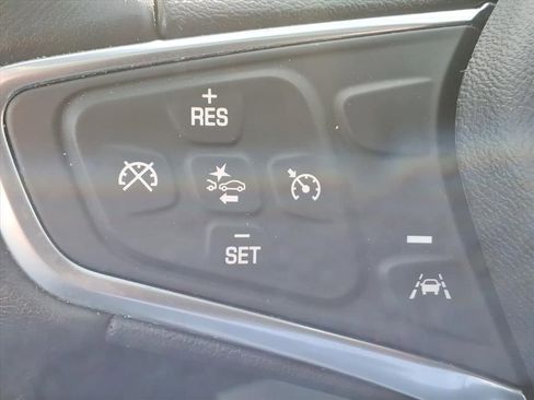 Used 2022 Chevrolet Equinox LT image 21