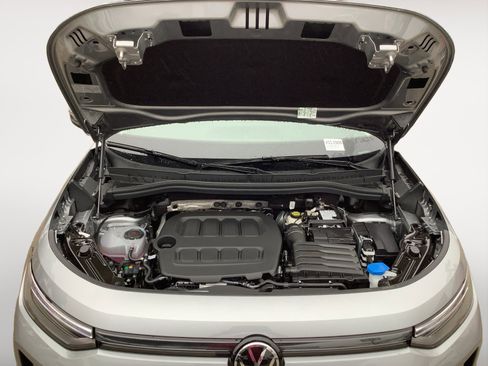 New 2026 Volkswagen Tiguan S image 12