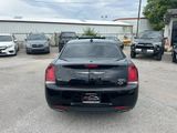 Used 2019 Chrysler 300 S w/ 300S Premium Group image 4