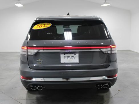 Used 2022 Lincoln Aviator Reserve image 8