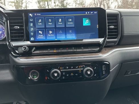 Used 2023 Chevrolet Silverado 1500 LT Trail Boss image 13