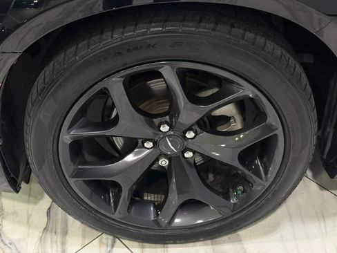 Used 2023 Chrysler 300 Touring w/ Sport Appearance Package RWD image 28