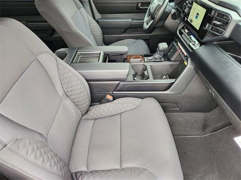 New 2026 Toyota Tundra SR image 10