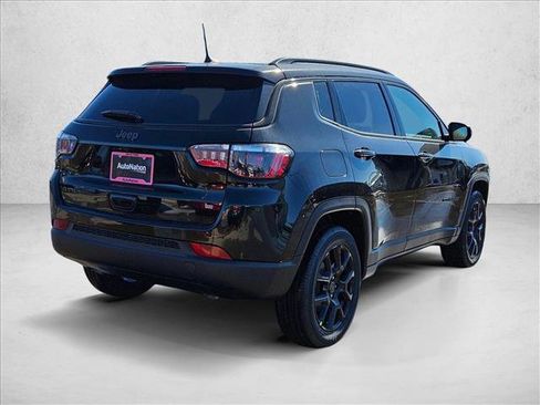 New 2026 Jeep Compass Latitude AWD/4WD image 2