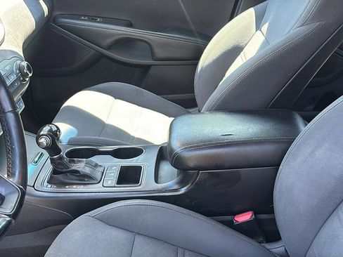 Used 2016 Kia Sorento AWD w/ LX Convenience Package image 23