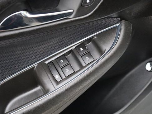 Used 2019 Chevrolet Cruze LS w/ LS Convenience Package image 29