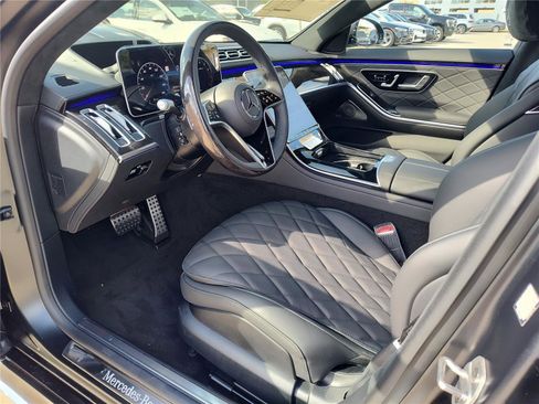 New 2026 Mercedes-Benz S 580 4MATIC Sedan image 2