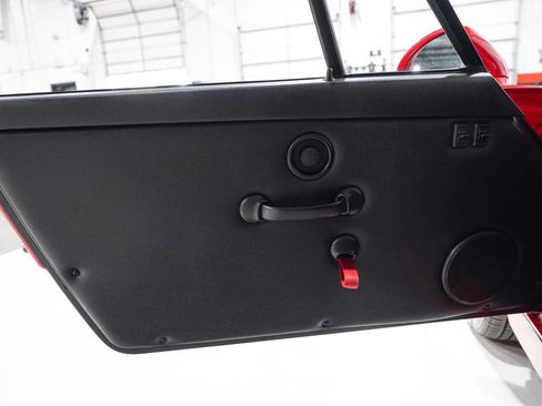 Used 1993 Porsche 911 RS America image 18