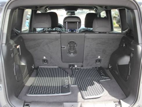 Used 2022 Jeep Renegade Altitude w/ Convenience Group AWD/4WD image 26