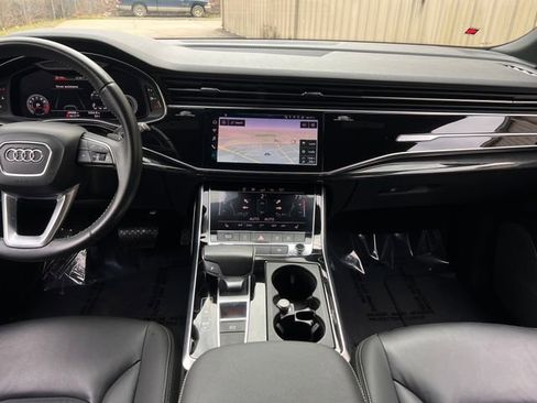 Used 2019 Audi Q8 Premium w/ Convenience Package image 15