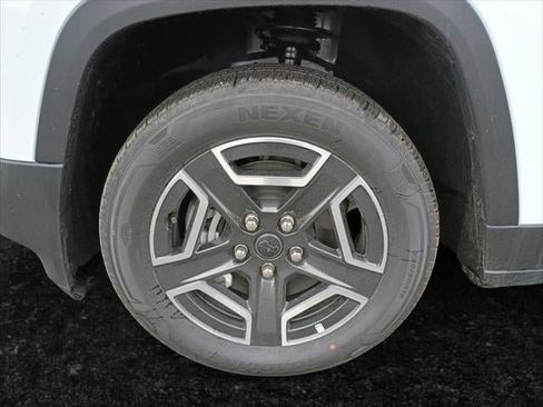 New 2026 Jeep Cherokee Laredo AWD/4WD image 31