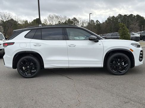 New 2026 Volkswagen Tiguan SE R-Line FWD image 6