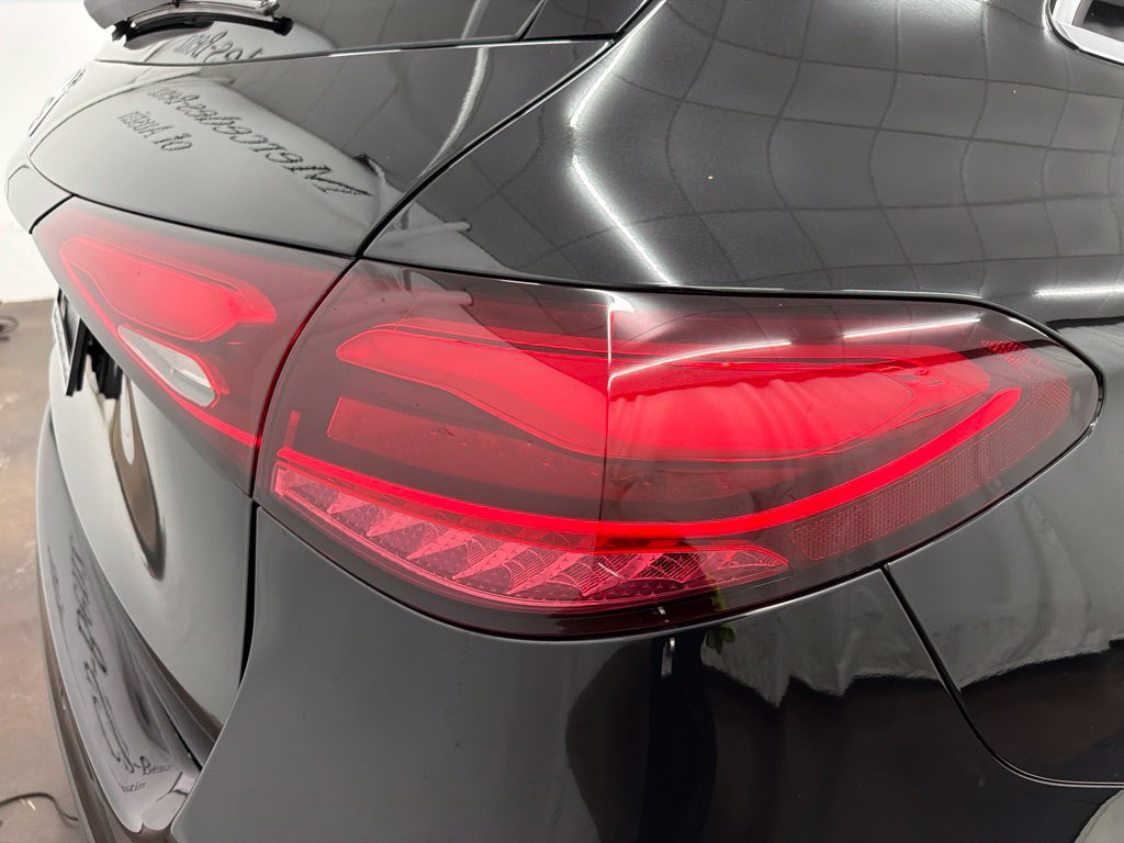 Certified 2024 Mercedes-Benz GLC 300 image 12
