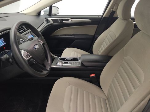 Used 2018 Ford Fusion S image 17