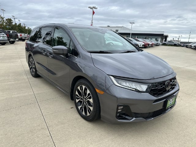 Used 2025 Honda Odyssey Elite image 11