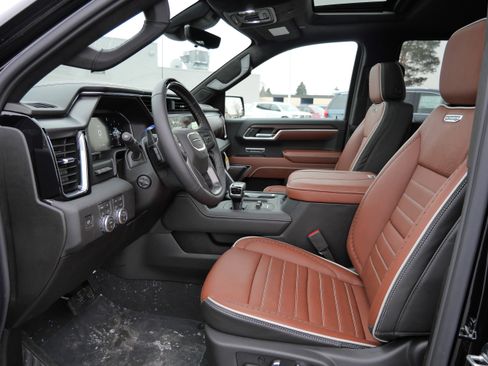 New 2026 GMC Sierra 1500 Denali Ultimate image 3