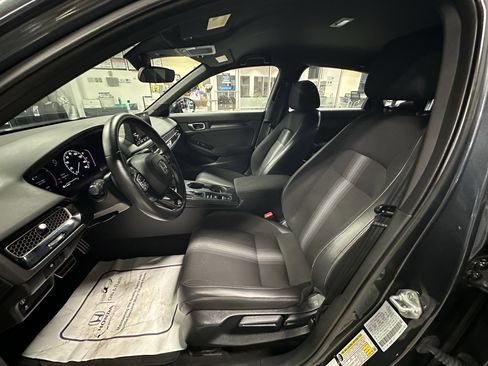 Used 2024 Honda Civic Sport image 8