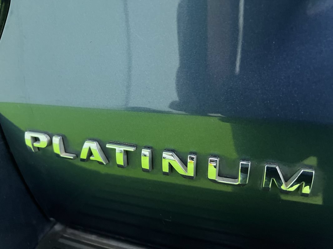 Used 2018 Ford Expedition Platinum RWD image 10