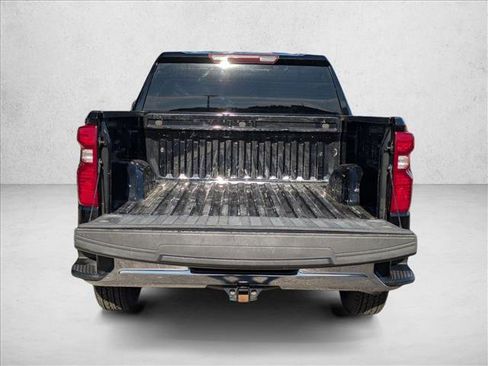 Used 2021 Chevrolet Silverado 1500 LT image 6