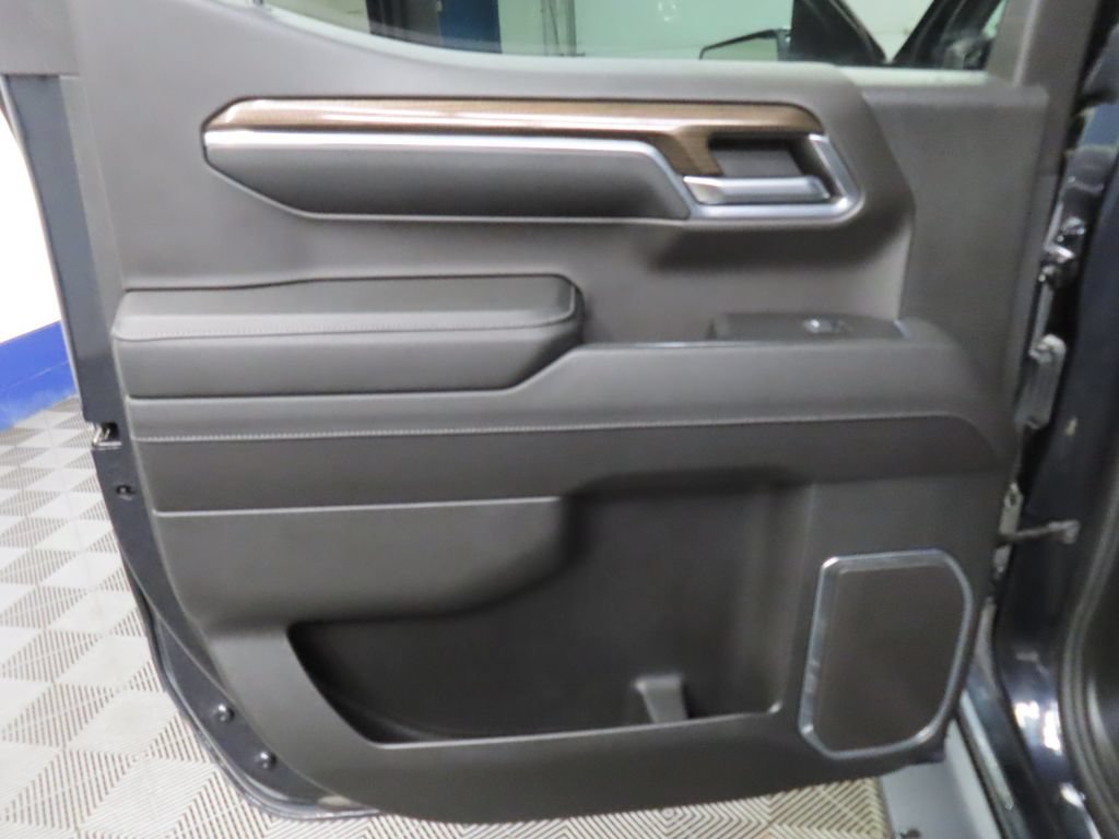 Used 2024 Chevrolet Silverado 1500 RST AWD/4WD image 68