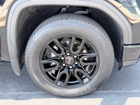 Used 2023 GMC Sierra 1500 Elevation RWD image 34