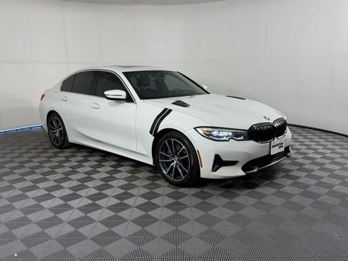 Used 2021 BMW 330i Sedan w/ Convenience Package RWD image 7