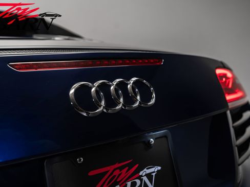 Used 2014 Audi R8 V8 image 19