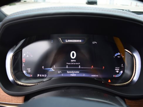 Used 2024 RAM 2500 Limited w/ Safety Group image 17