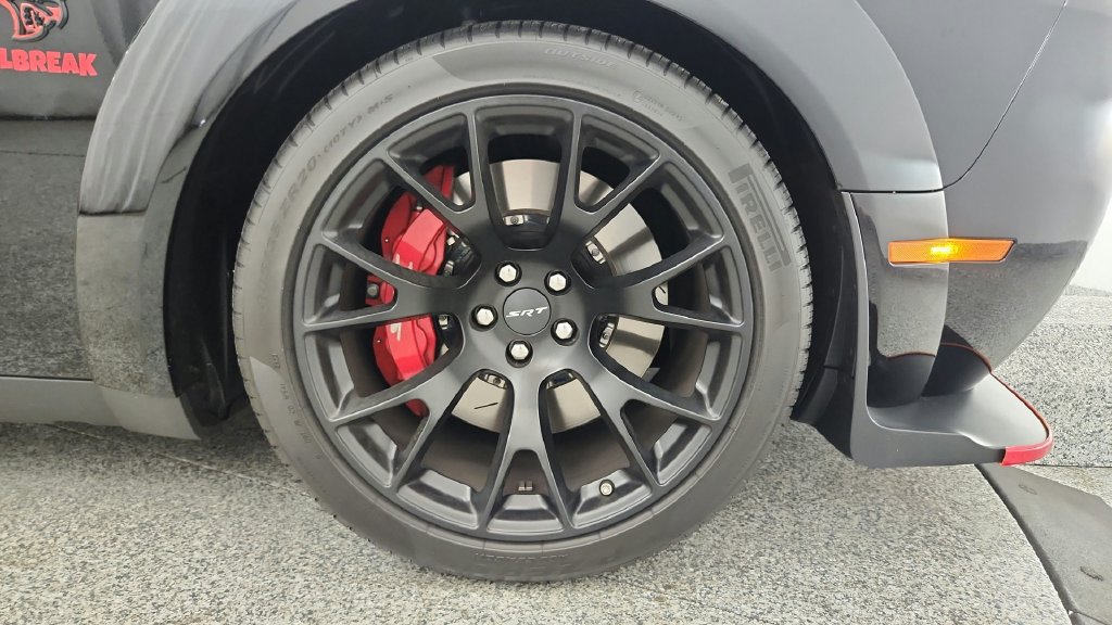 Used 2023 Dodge Challenger SRT Hellcat RWD image 37