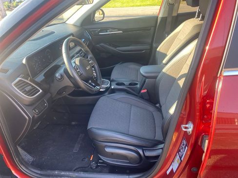 Used 2025 Kia Seltos X-Line AWD/4WD image 9