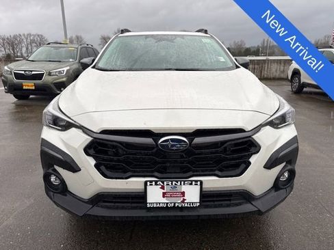 Used 2025 Subaru Crosstrek 2.5i Limited w/ Crosstrek Mirror Package image 2