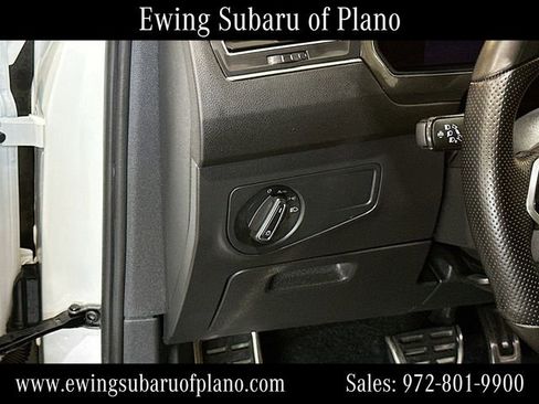 Used 2023 Volkswagen Tiguan SE R-Line FWD image 10