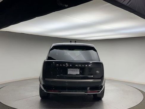 Used 2023 Land Rover Range Rover SE image 7