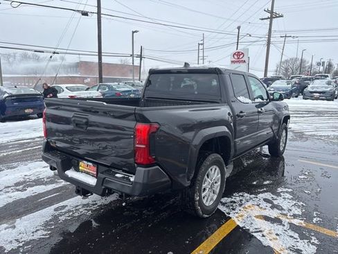 New 2026 Toyota Tacoma SR5 AWD/4WD image 5