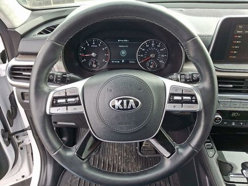 Certified 2021 Kia Telluride SX w/ SX Prestige Package image 21