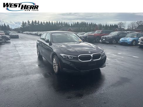 Used 2023 BMW 330i xDrive Sedan w/ Convenience Package image 1