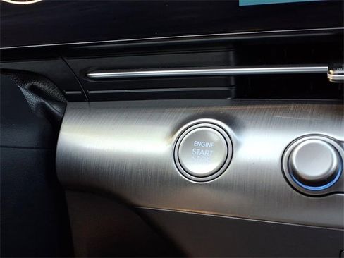 Used 2024 Hyundai Kona SEL image 18