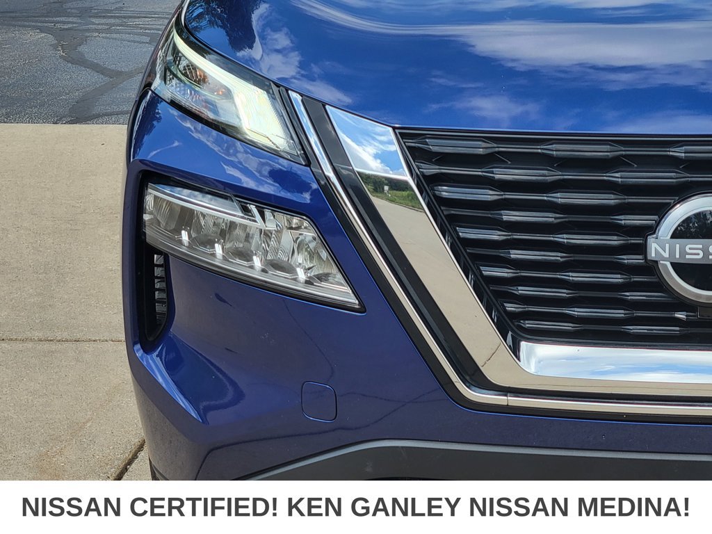 Certified 2023 Nissan Rogue SV AWD/4WD image 9