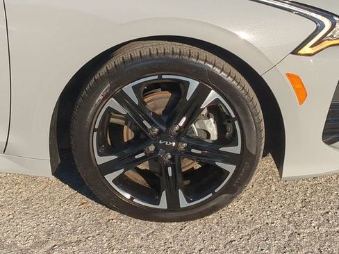 Used 2024 Kia K5 GT-Line image 11