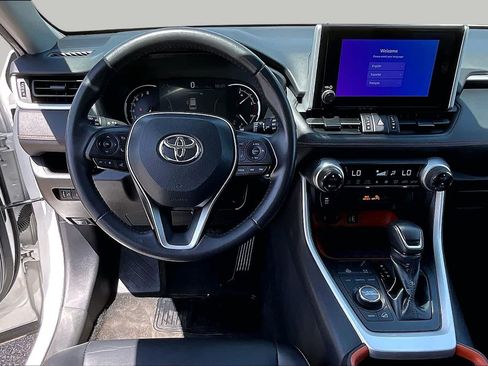 Used 2024 Toyota RAV4 Adventure AWD/4WD image 6