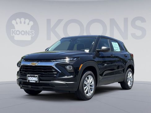 New 2026 Chevrolet TrailBlazer LS AWD/4WD image 1