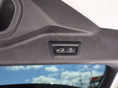 Used 2023 BMW X5 sDrive40i w/ Parking Assistance Package image 31