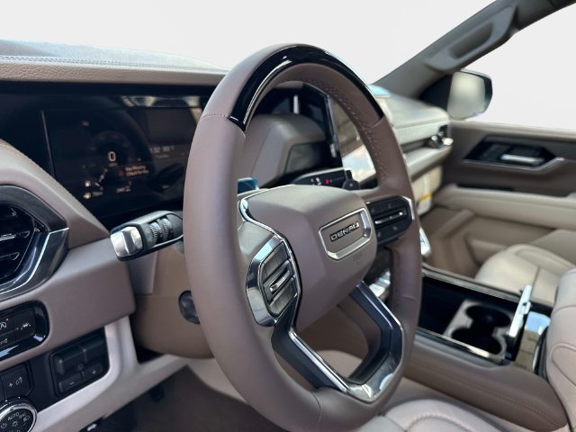 New 2026 GMC Yukon Denali w/ Advanced Technology Package AWD/4WD image 22